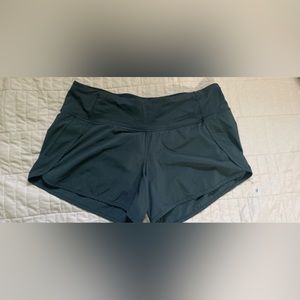 Lululemon speed up black 4 inch size 8